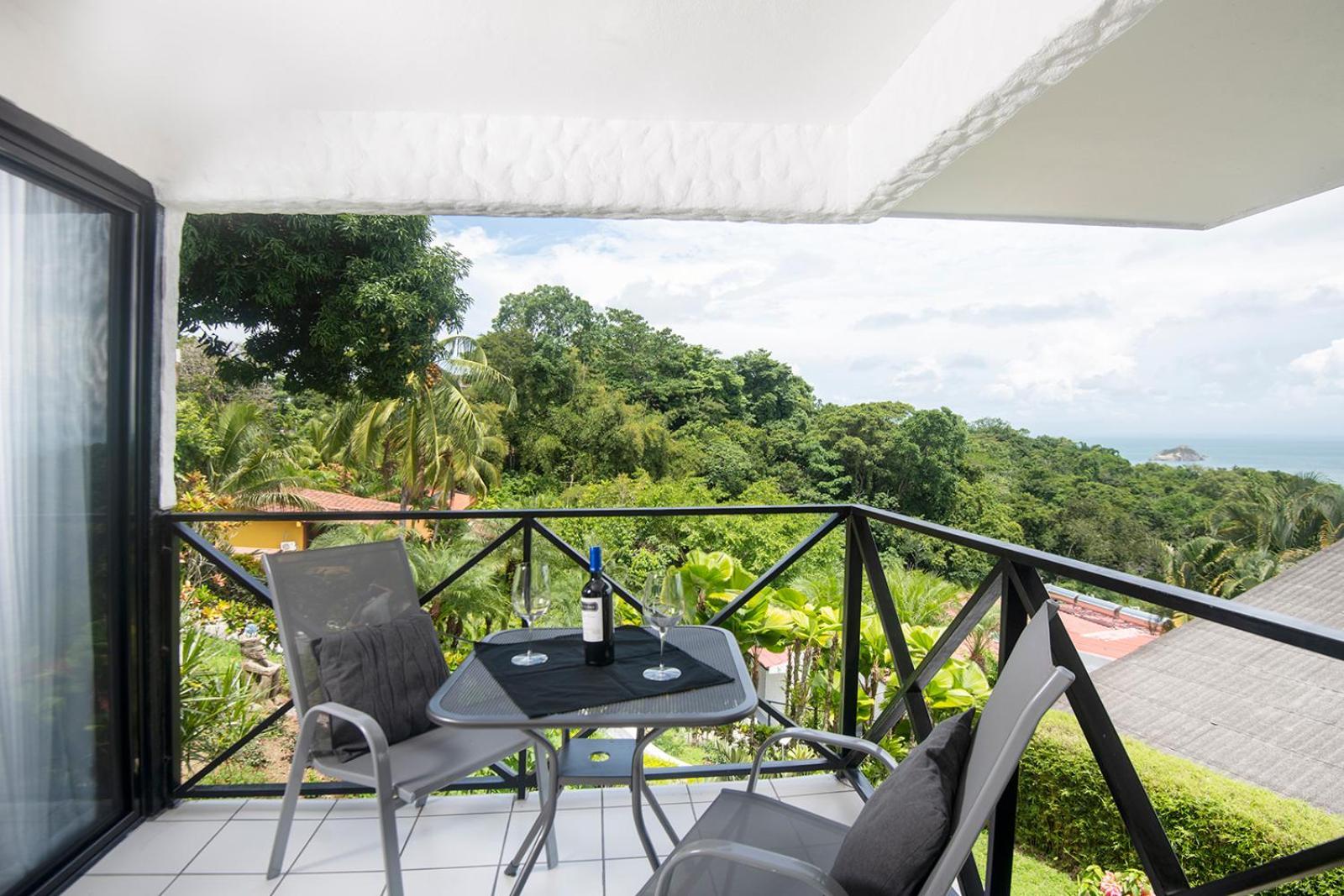 Villa Roca Boutique Resort & Suites - Adult Only Manuel Antonio Exterior photo