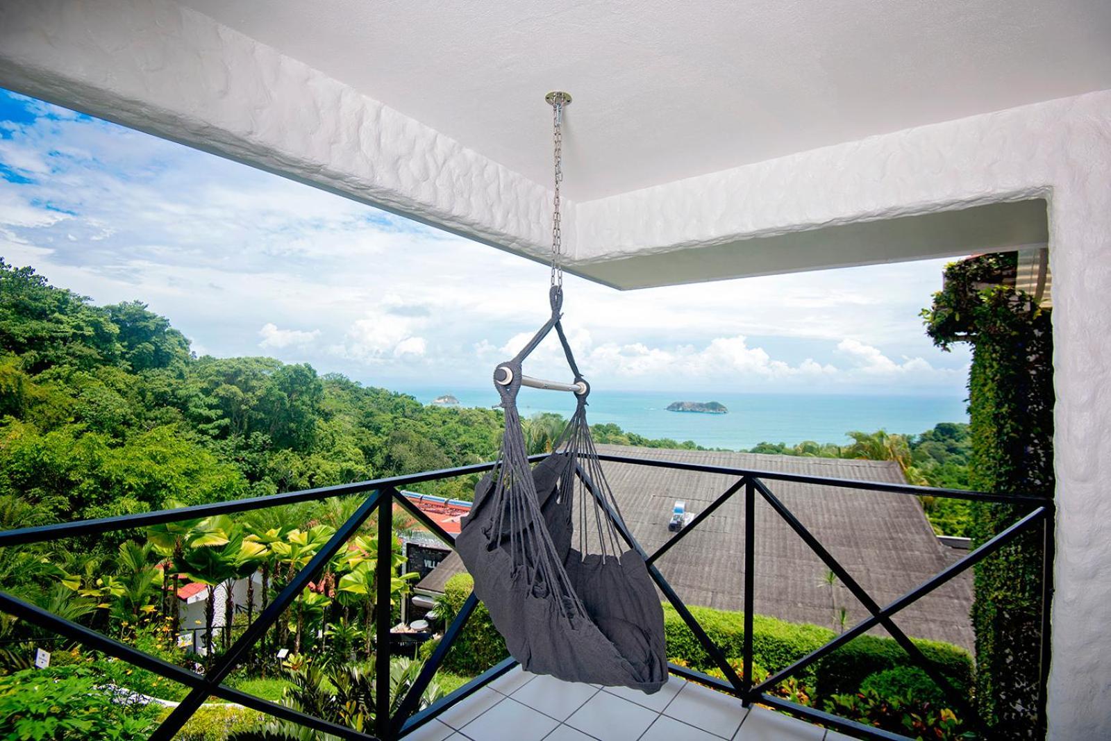 Villa Roca Boutique Resort & Suites - Adult Only Manuel Antonio Exterior photo